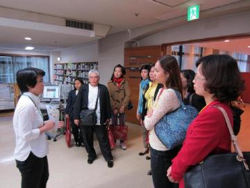 2.情報センター見学